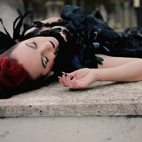 Meet your Posher, Carla - Picture 7 of 8